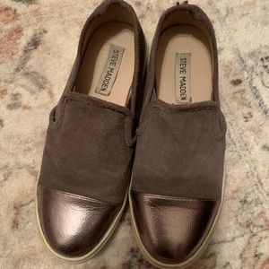 Steve Madden slip on sneaker